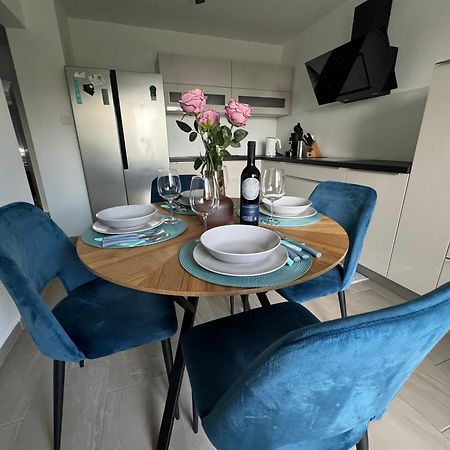 רייקה Apartment Tomy מראה חיצוני תמונה