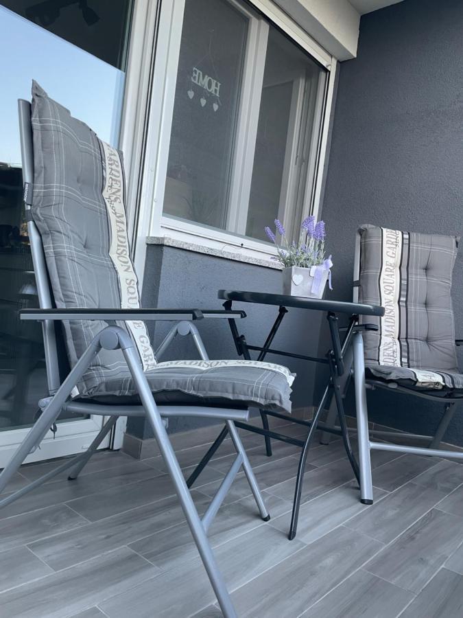 רייקה Apartment Tomy מראה חיצוני תמונה